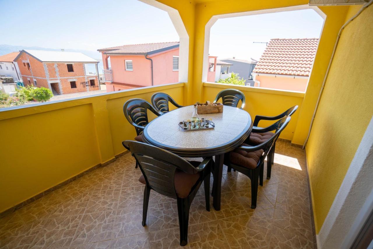 Apartments Pavic Вир Экстерьер фото