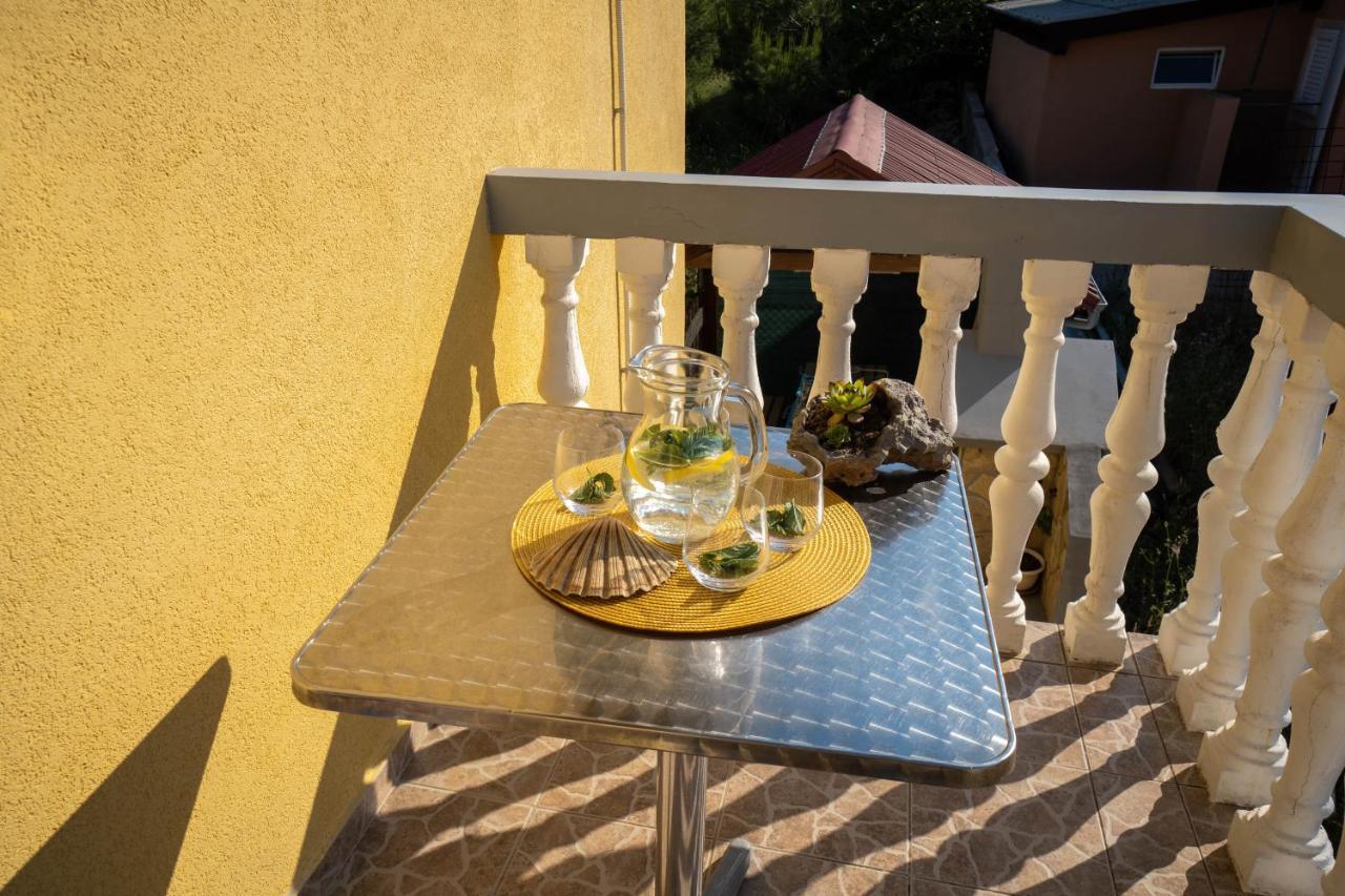 Apartments Pavic Вир Экстерьер фото