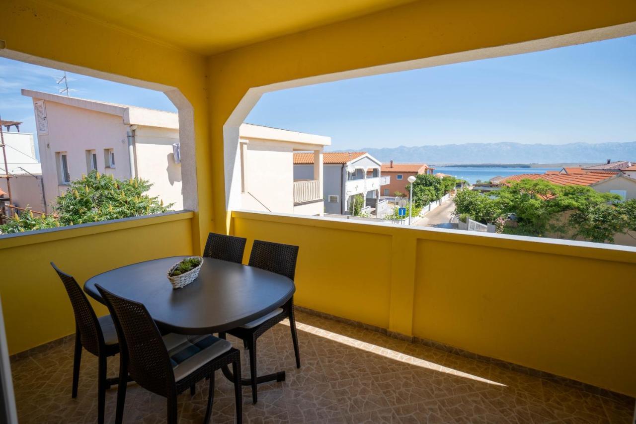 Apartments Pavic Вир Экстерьер фото