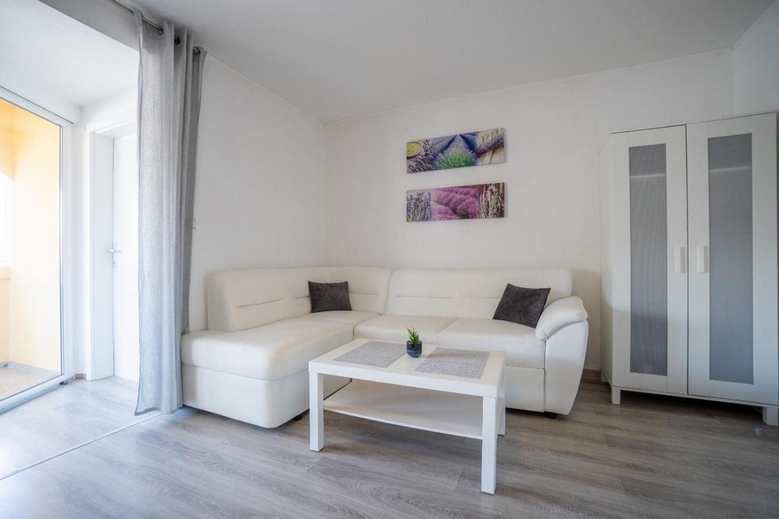 Apartments Pavic Вир Экстерьер фото