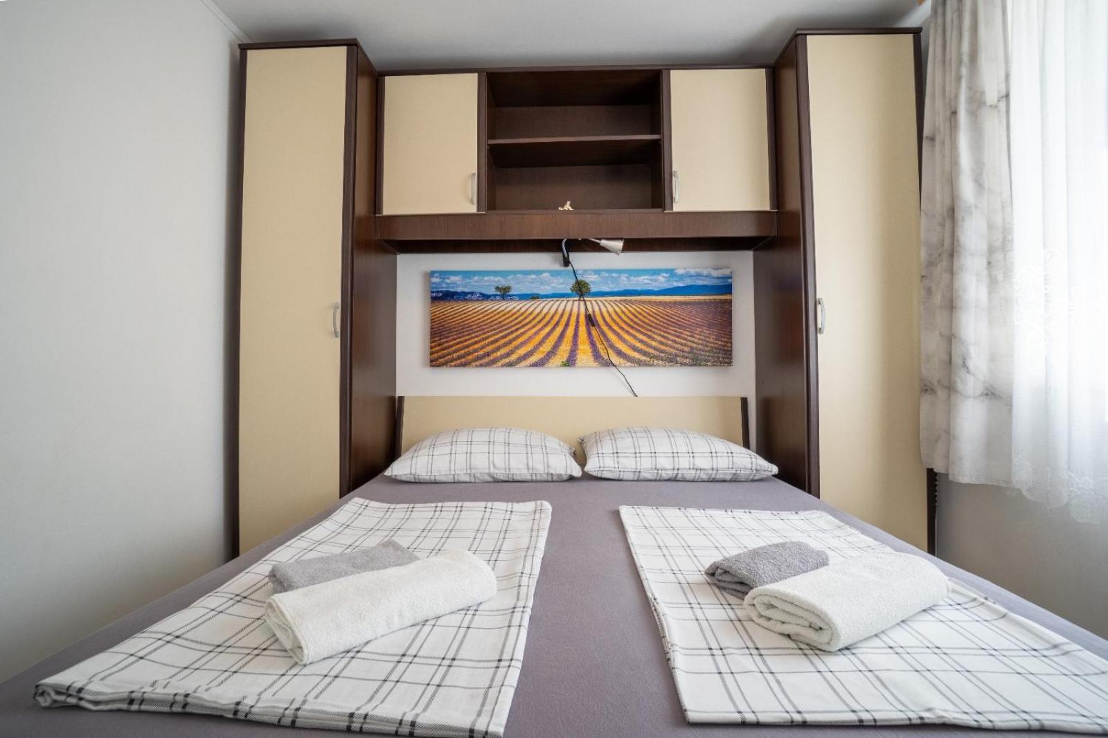 Apartments Pavic Вир Экстерьер фото
