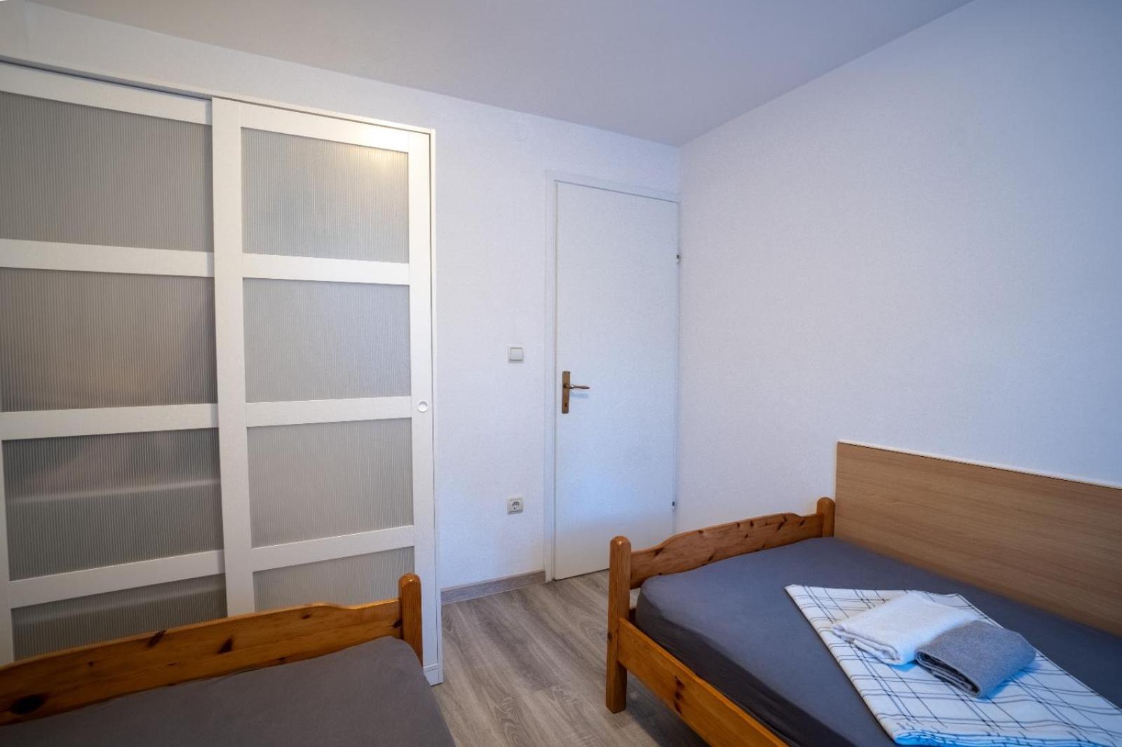 Apartments Pavic Вир Экстерьер фото